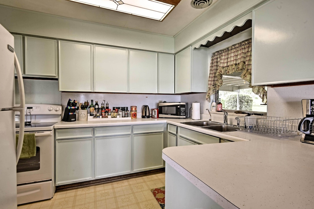 House (2 Bedrooms) photo 2