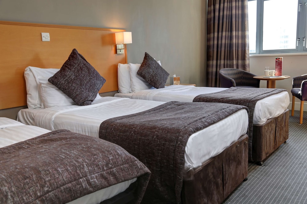 Standard Room, 3 Twin Beds, Non Smoking photo 1