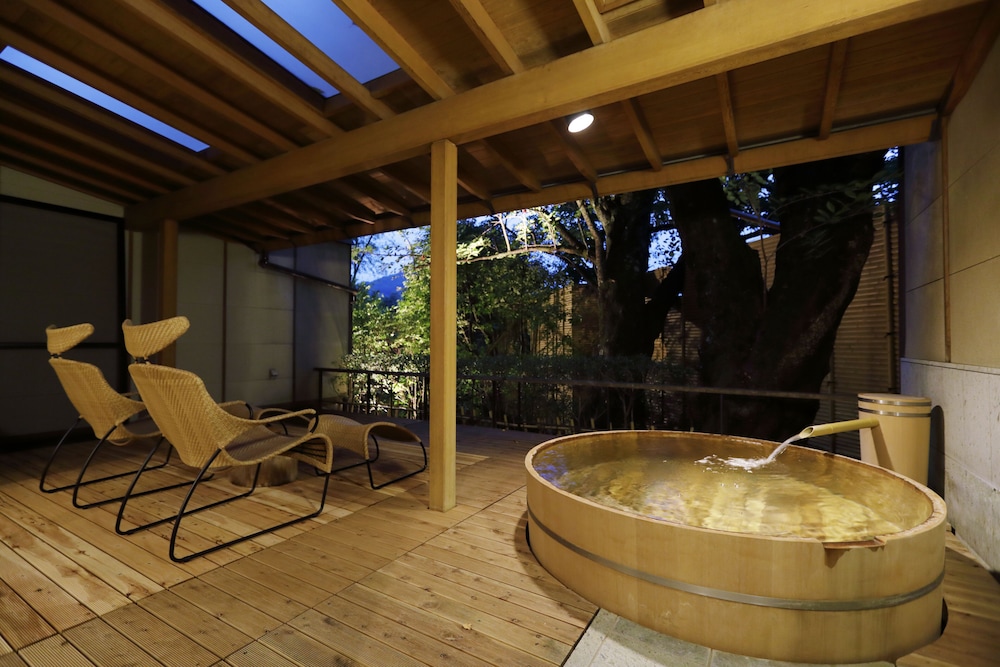 Maisonette Suite with Open-Air Bath [Tatsuta] photo 2