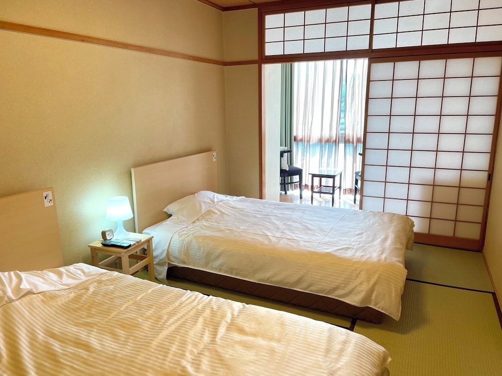 Japanese-style Room, Ocean View, Private Bathroom photo 1