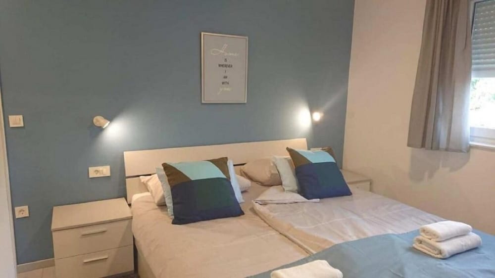 Apartment (Mario - 150m from sea - A3 deluxe(4))