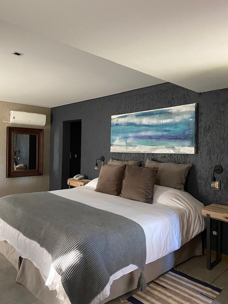 Premium Suite, Terrace, Lake View