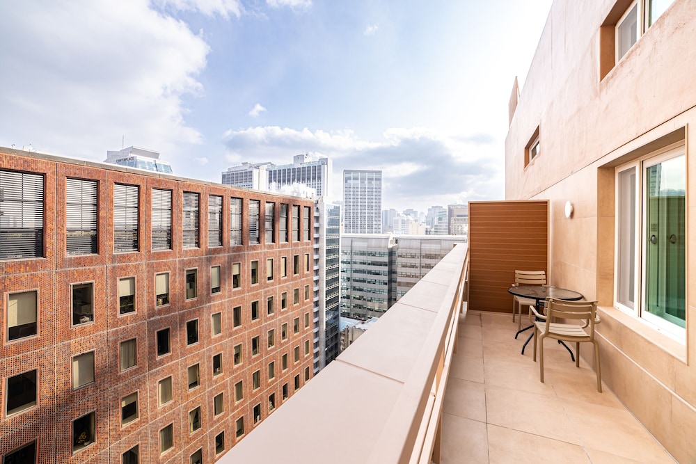 Premium Family Suite With Loft 1604 - Photo 6