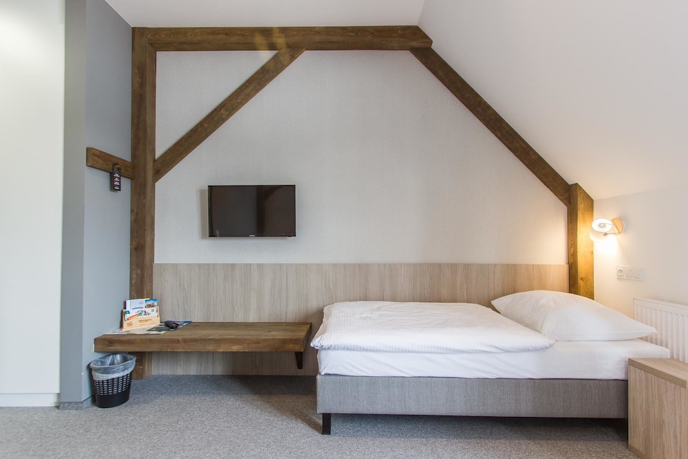 Standard Quadruple Room, Multiple Beds photo 3
