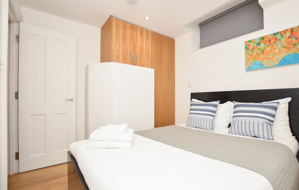 Lower Ground Floor One Bedroom Apartment photo 3