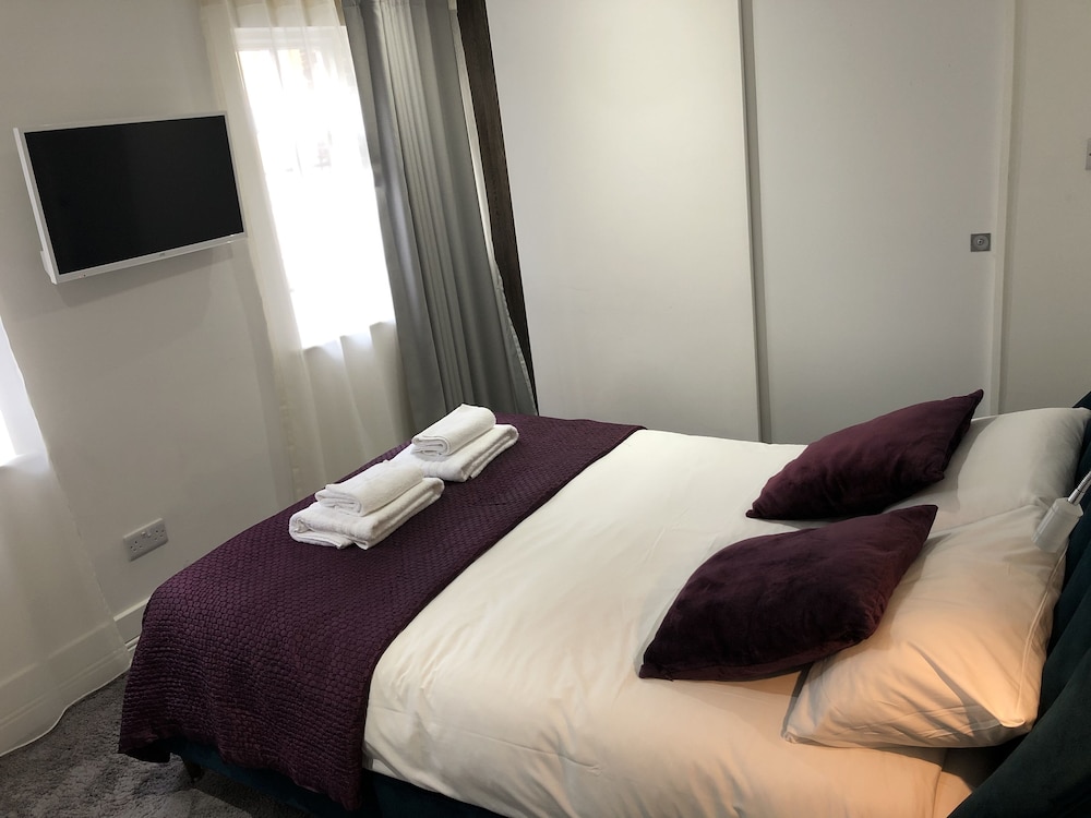 Family Apartment, Ensuite photo 3