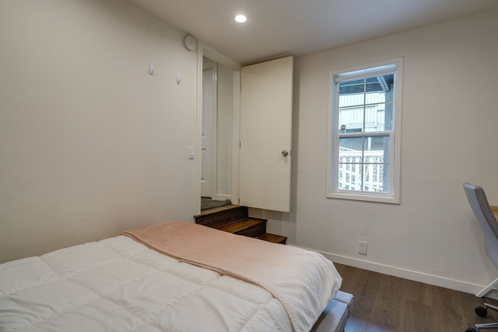 Apartment (2 Bedrooms) photo 3