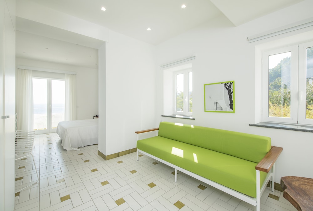 Double Room, Sea View - Photo 12