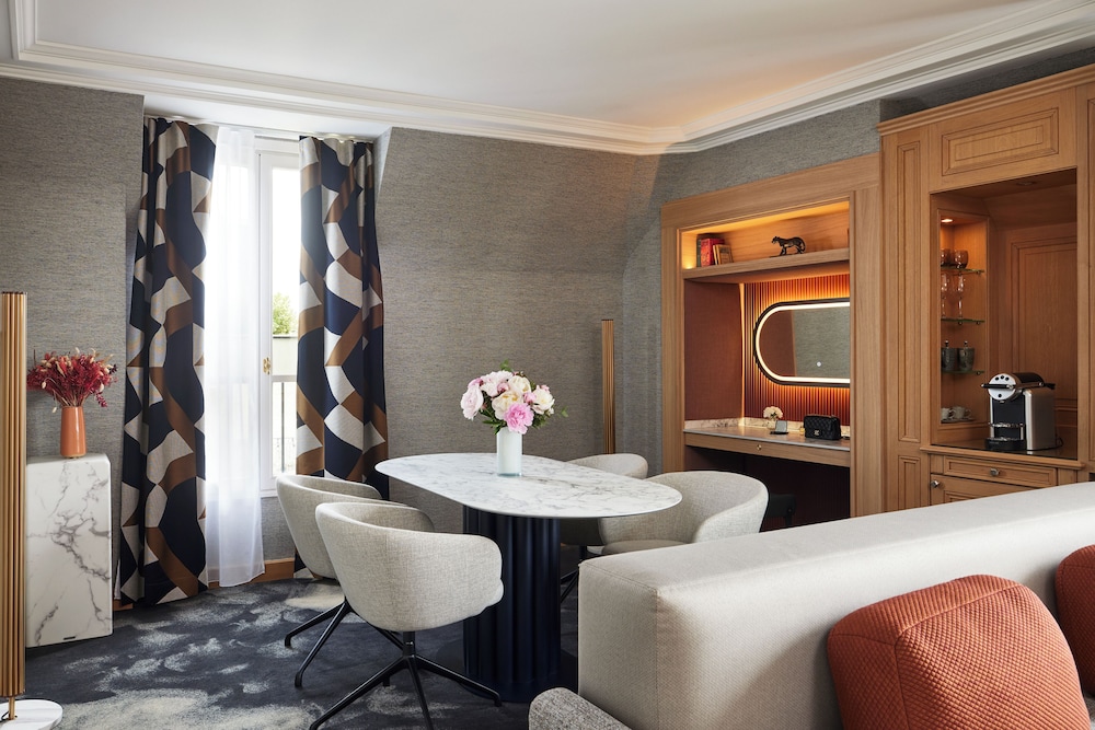 Eiffel Family Suite Eiffel Family Suite