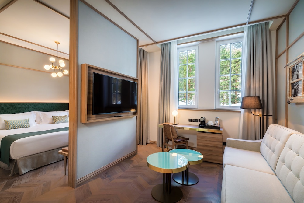 Junior Suite - Photo 9