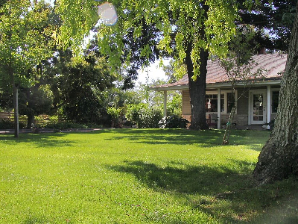 Standard Cottage, Ensuite (Vintner's) photo 1