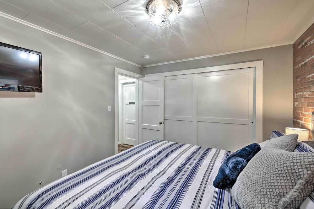 House (2 Bedrooms) photo 2