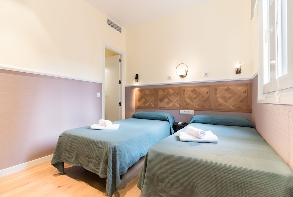 Standard Twin Room, 1 Bedroom photo 2