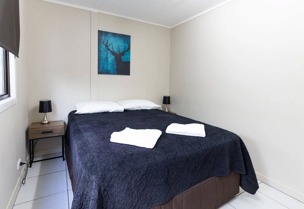2 Bedroom Motel Unit - Small (2BR)