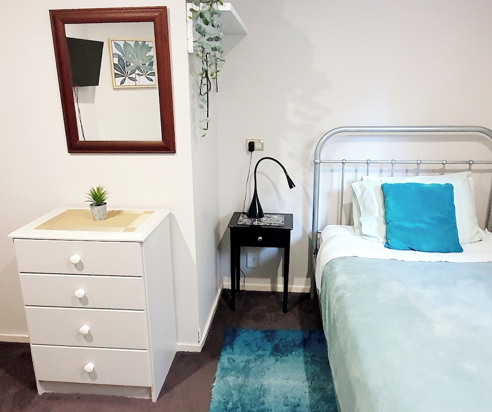Basic Single Room