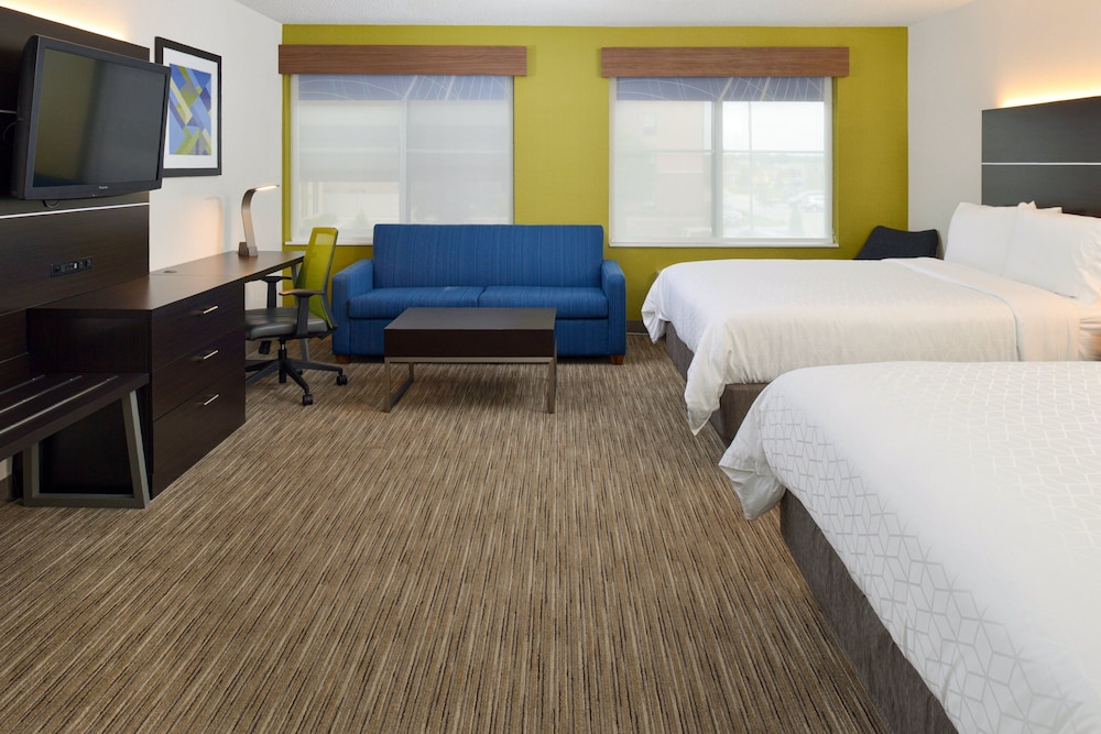Standard Room, Multiple Beds photo 2