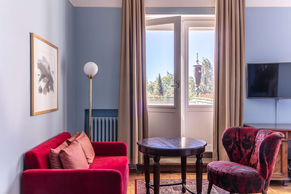 Superior Room - Photo 11