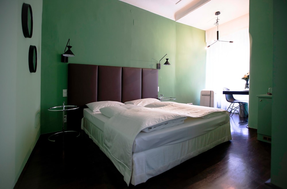 Classic Double Room - Photo 3
