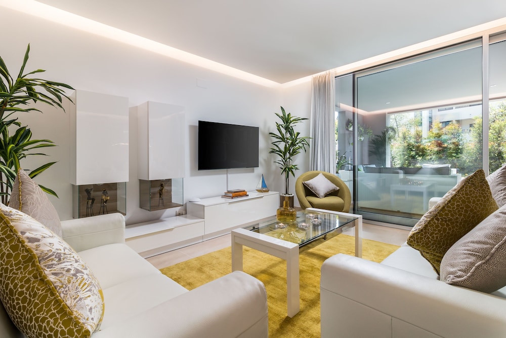 Apartamento, 3 Recámaras (I)