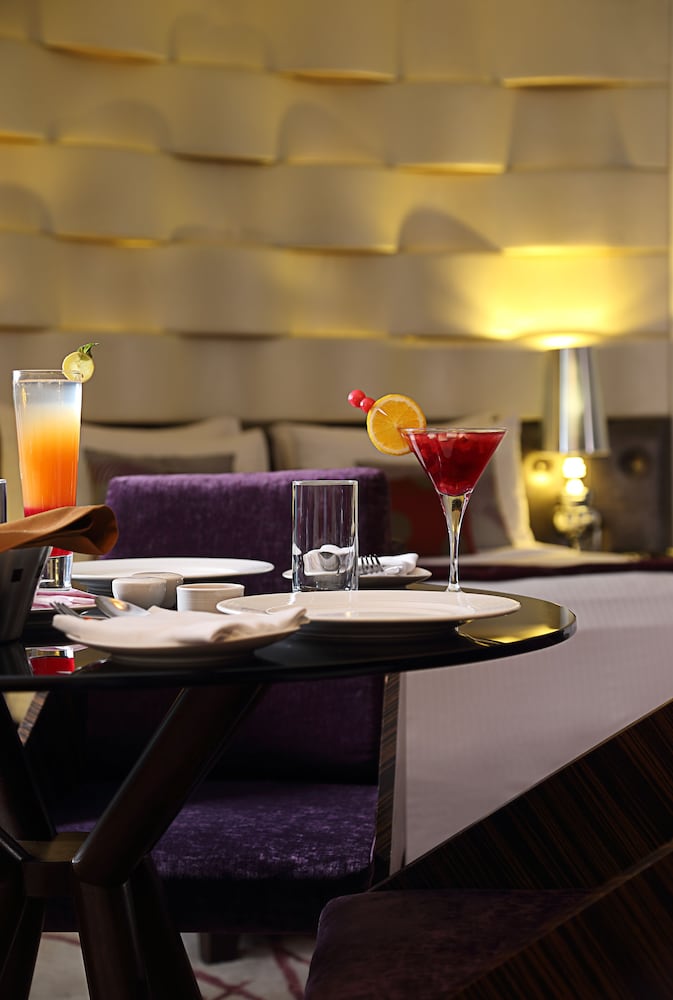Executive Suite (Executive Suite) - Photo 9