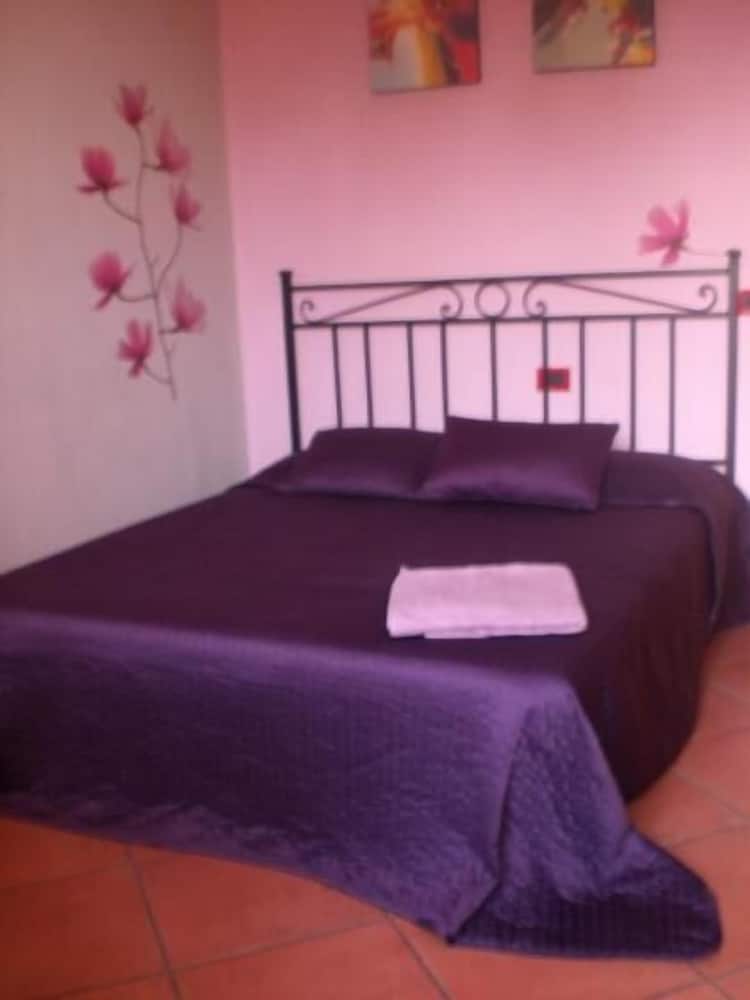 Double Room, Shared Bathroom