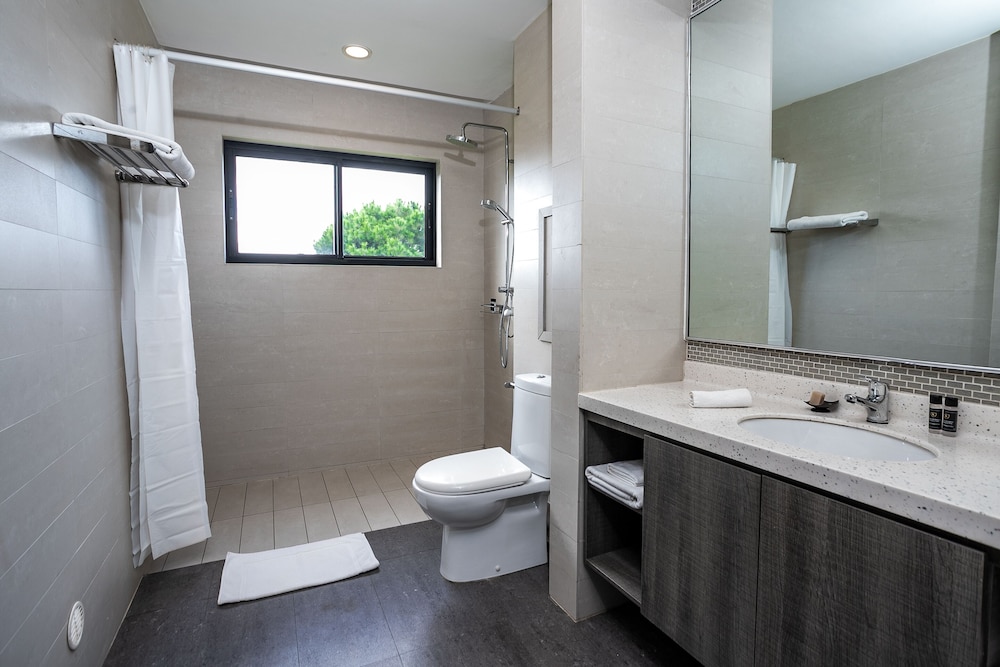 Standard Triple Room - Photo 2