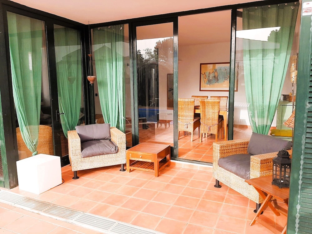 Deluxe Villa photo 2