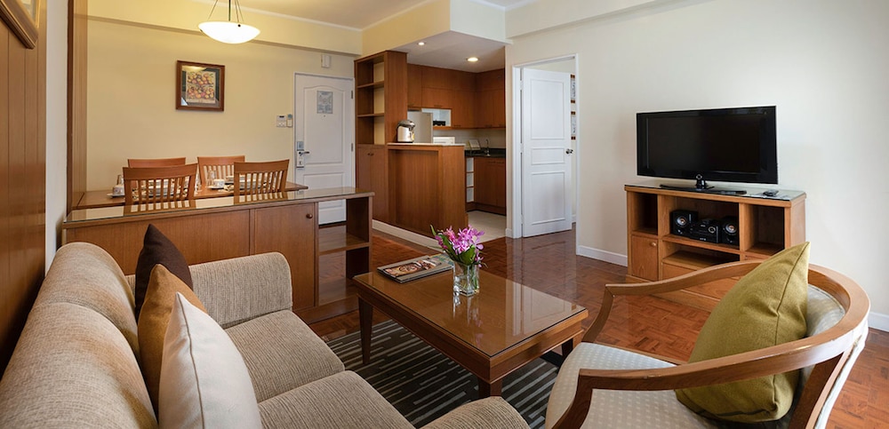 One bedroom suite photo 1