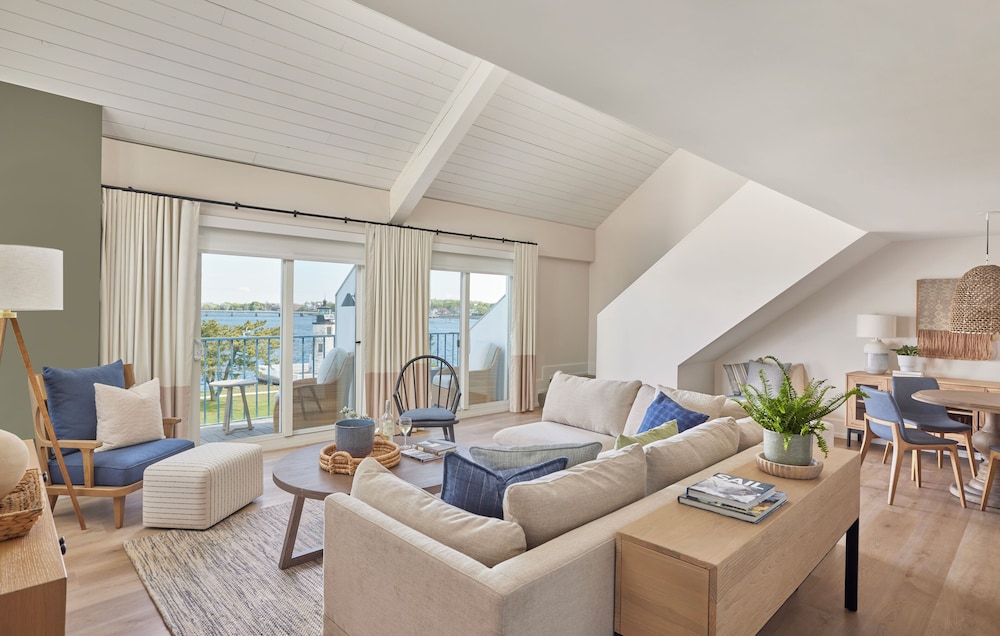 Liberty Suite