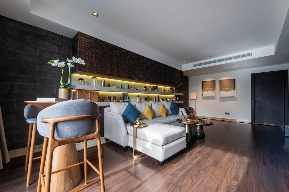 King Suite with balcony