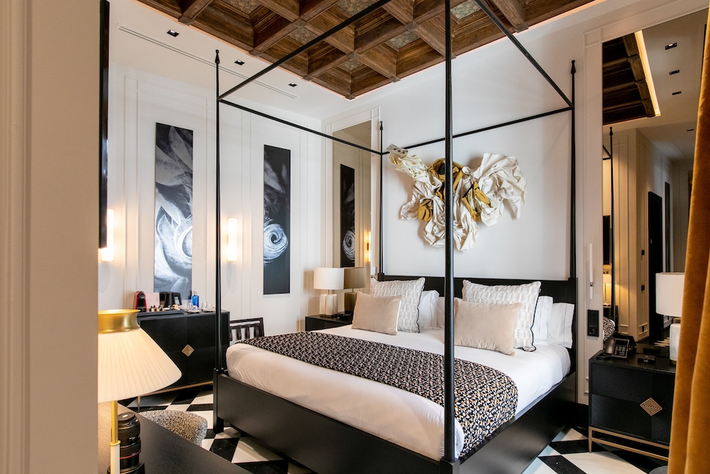 Deluxe Double or Twin Room, 1 Bedroom - Photo 37