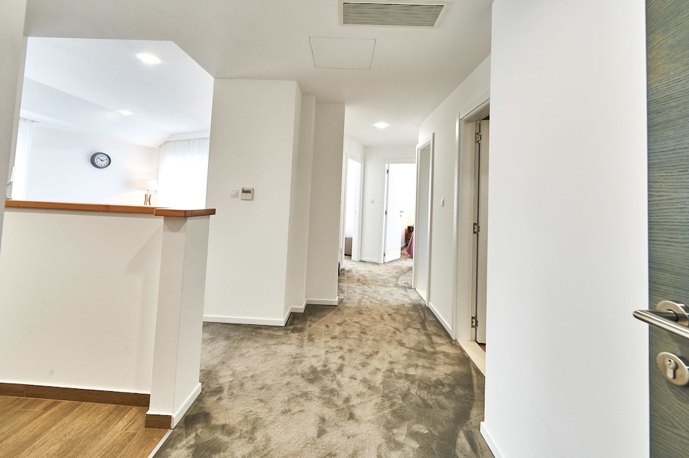 Superior Apartment, 2 Bedrooms photo 2