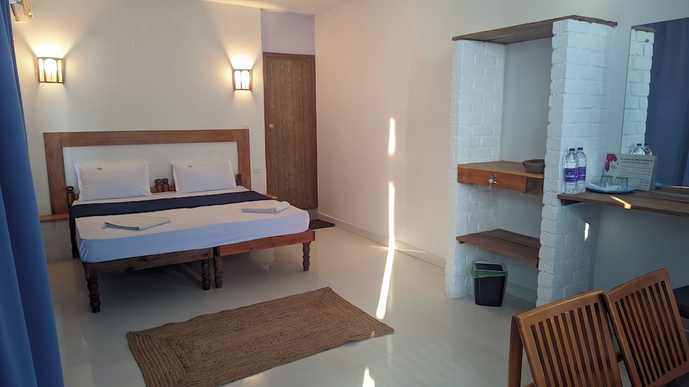 Panoramic Room