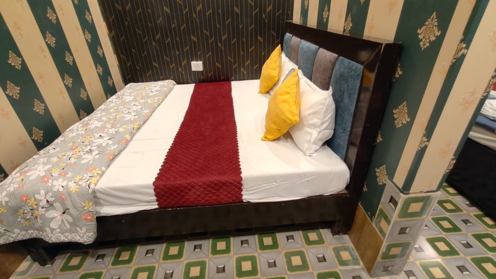Standard Triple Room photo 2