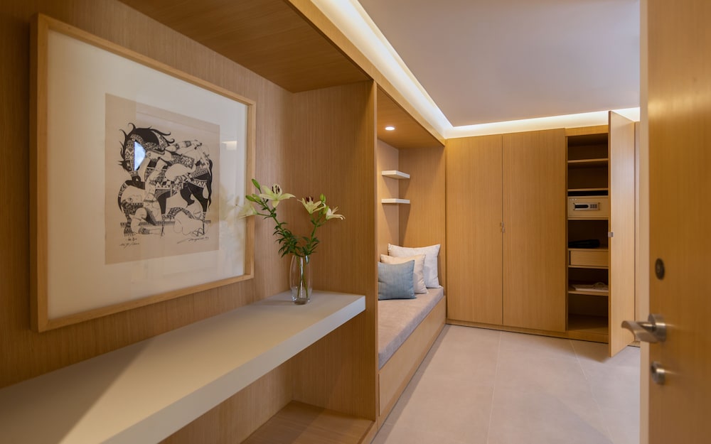 Junior Suite, 1 King Bed, Sea View