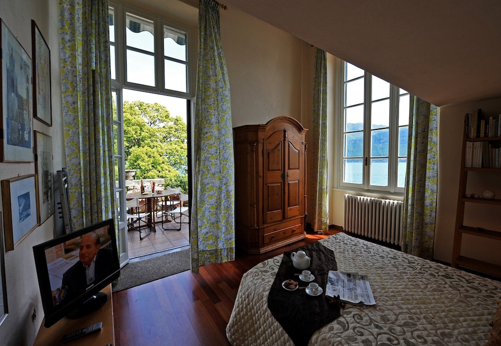 Honeymoon Apartment, Multiple Beds, 2 Bathrooms, Garden Area (Villa Margherita Grande)