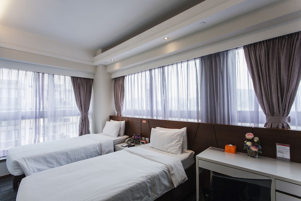 Supreme Twin Room photo 3