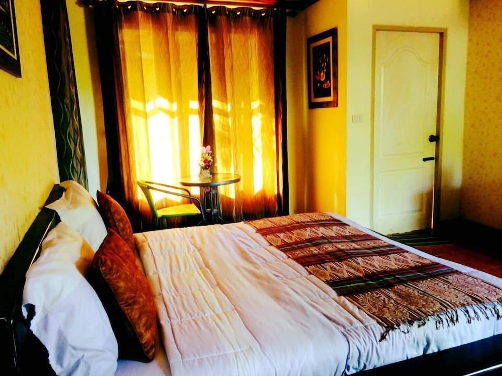 Standard Room - Photo 10