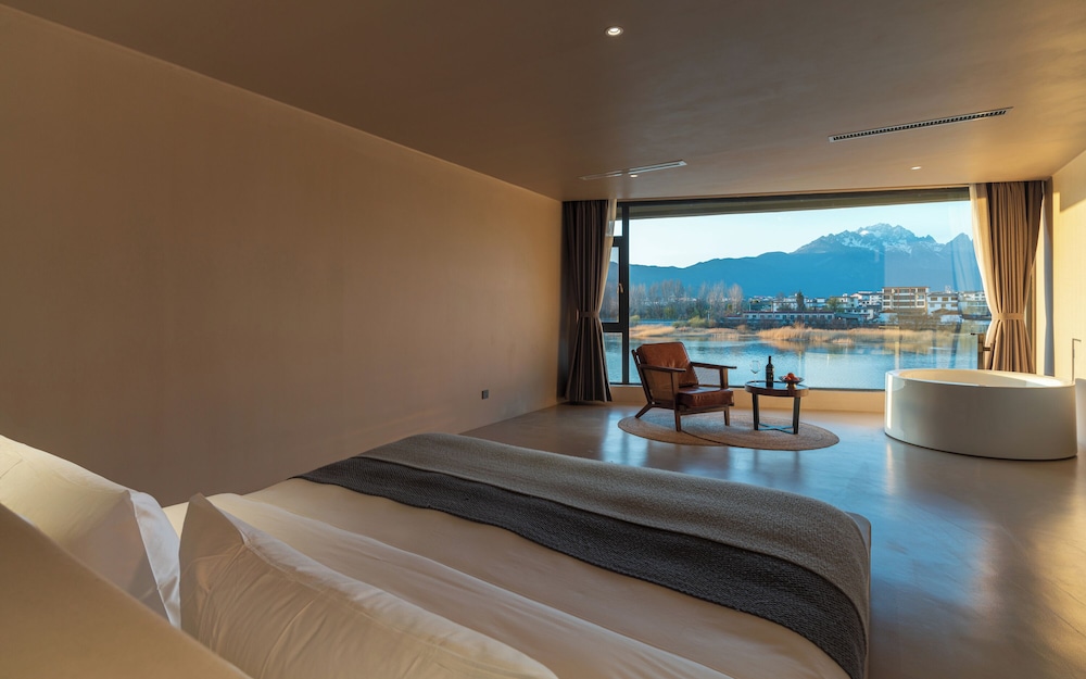Honeymoon Double Room photo 3