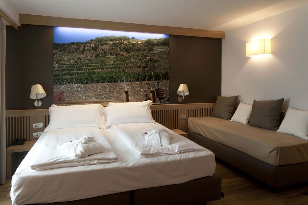 Superior Triple Room photo 2