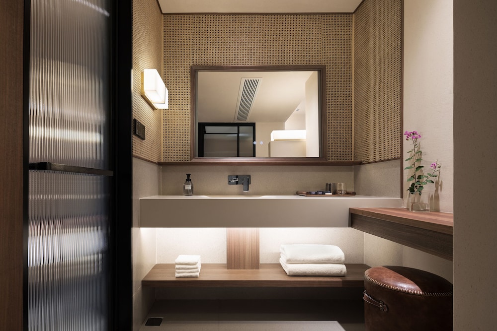 Comfort Room, Multiple Beds photo 3