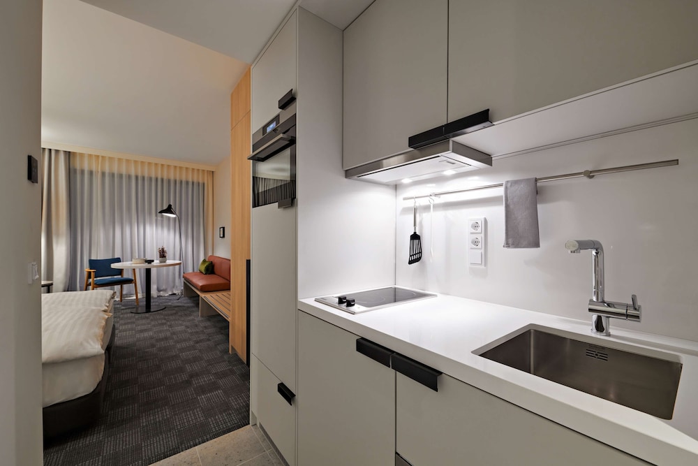 Family Apartment, 1 Bedroom - Photo 6