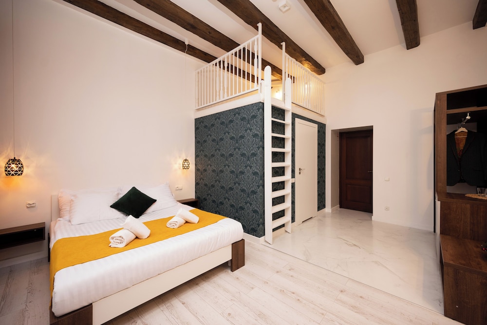 Comfort Quadruple Room, Non Smoking, Private Bathroom