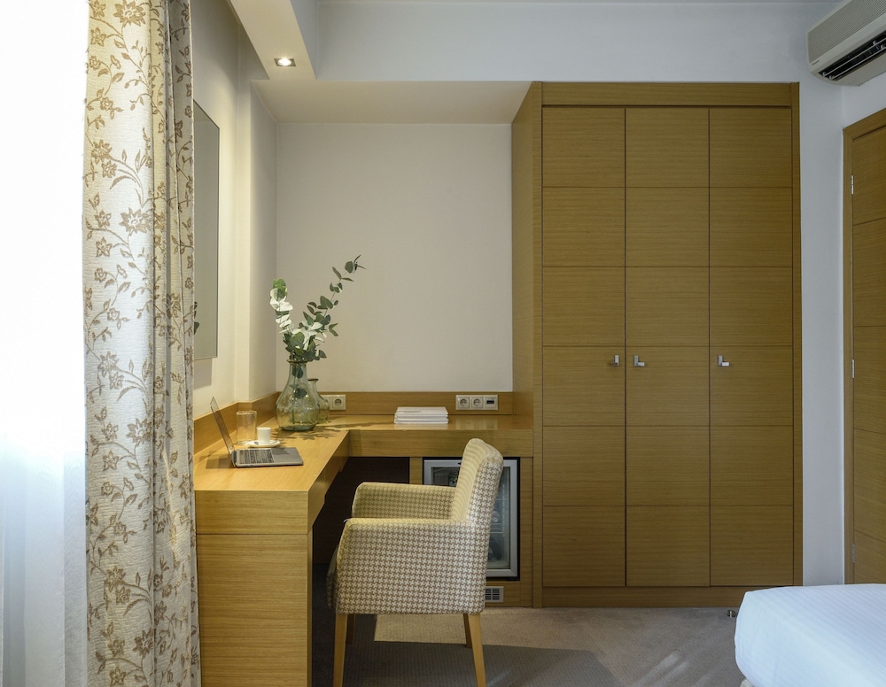 Economy Single Room, Garden View photo 3