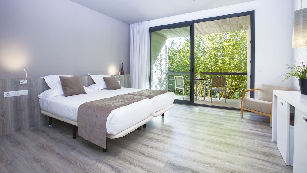 Superior Double Room, Balcony - Photo 1