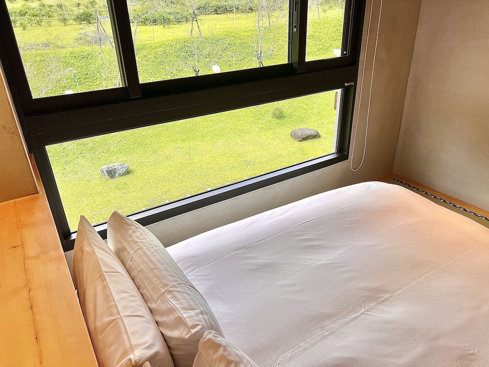 Comfort Twin Room, 2 Queen Beds, Non Smoking photo 1