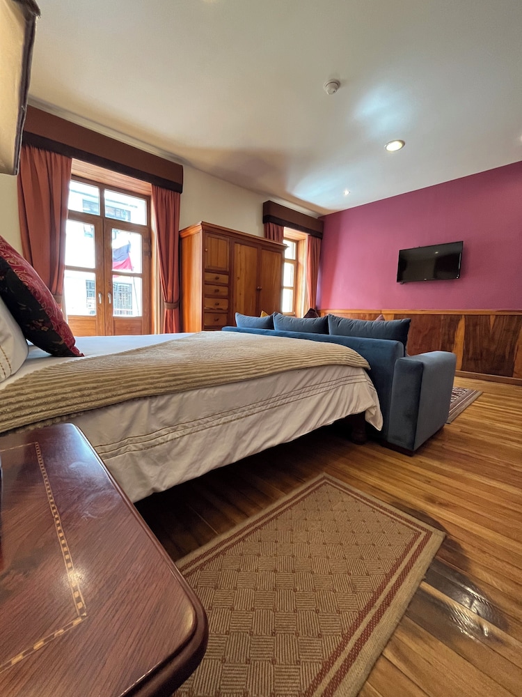 Studio Suite, Balcony photo 3
