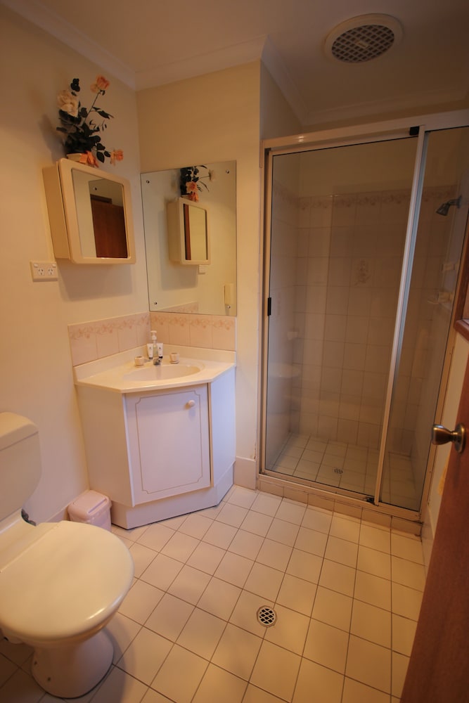 Standard Cabin, 1 Bedroom, Kitchen photo 2