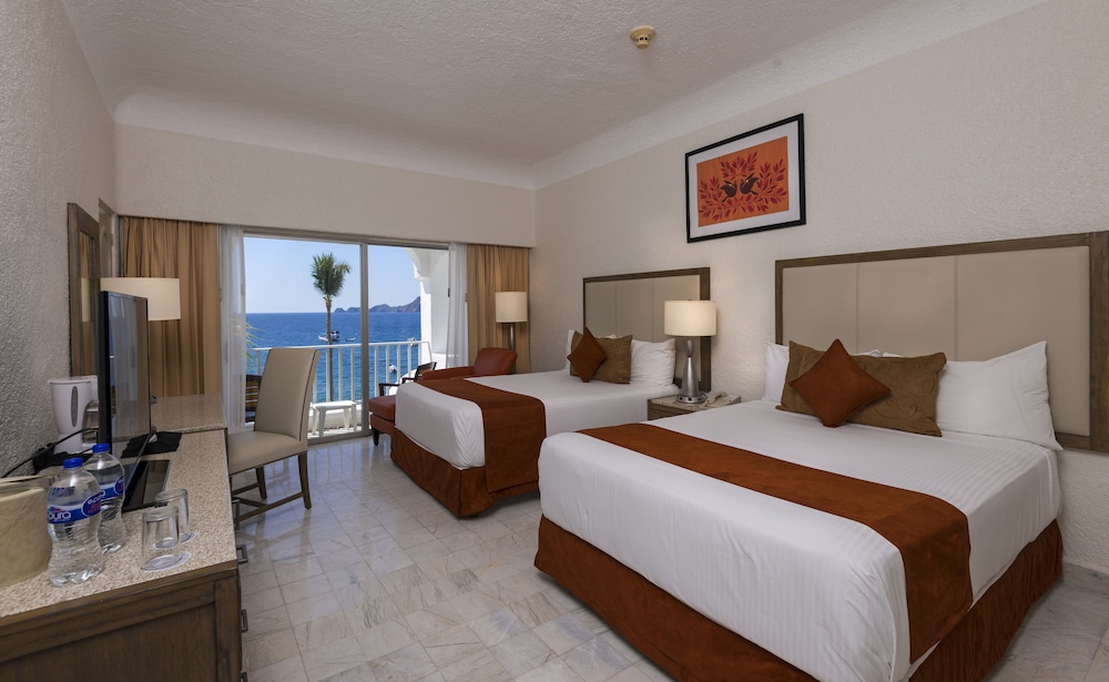 Standard Room, Ocean View photo 1