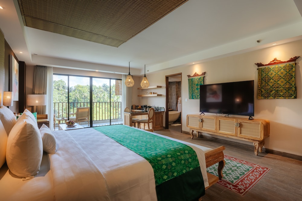 Venya Suite - Photo 5